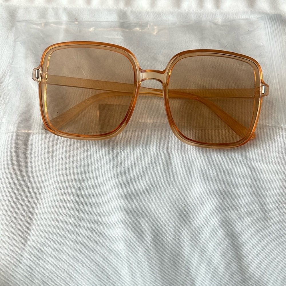 Square frame Sunglasses